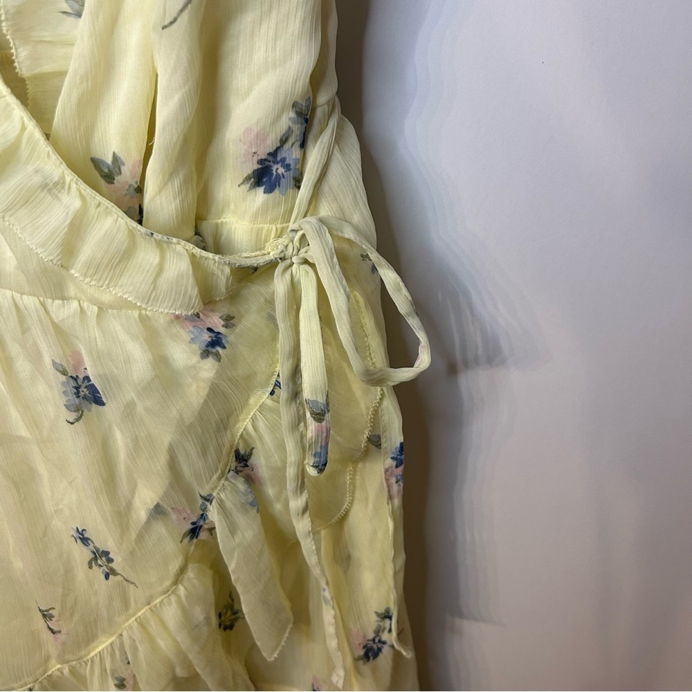 Abercrombie & Fitch Butter Yellow Blue Floral Sleeveless Wrap Dress, Size Large - Picture 4 of 11